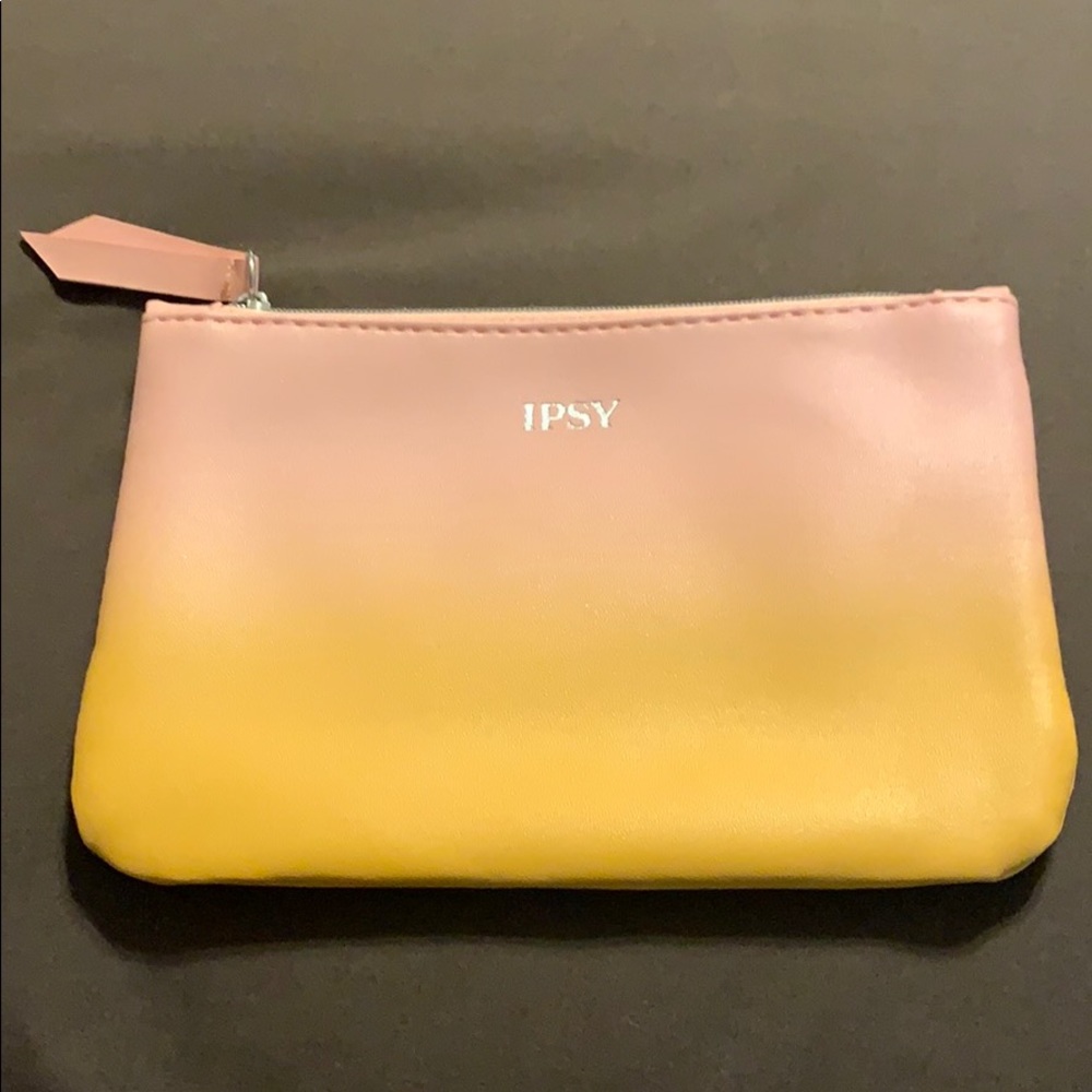 Ipsy bag